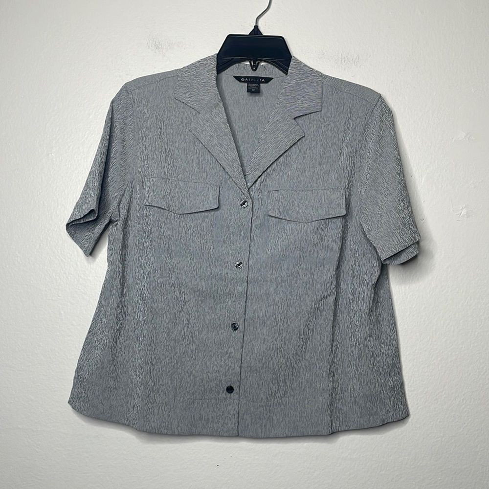 Athleta Short Sleeve Button down Shirt Size XS - Picture 3 of 11